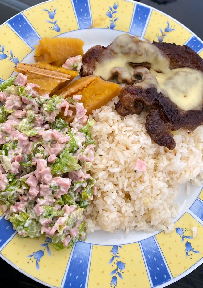 Una foto de Almuerzo del Día!!