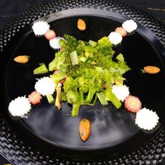 A picture of Broccoli salad.