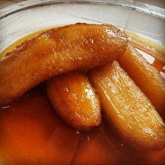 Minatamis Na Saging (Sweetened Banana) A picture of Minatamis Na Saging (Sweetened Banana).