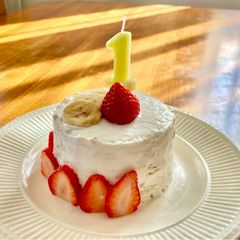 A picture of 🎂 Very First Birthday cake for my baby - no sugar!.