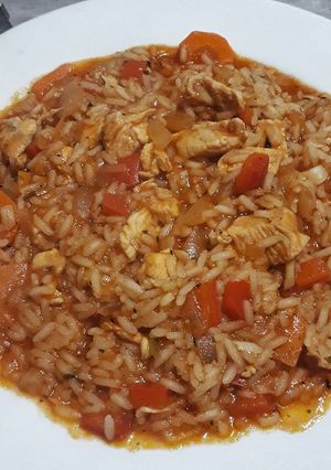 Una foto de Arroz con Pollo