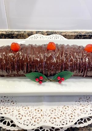 Una foto de Brazo gitano relleno con crema pastelera