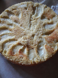 Una foto de Torta invertida de manzanas muy económica y rápida