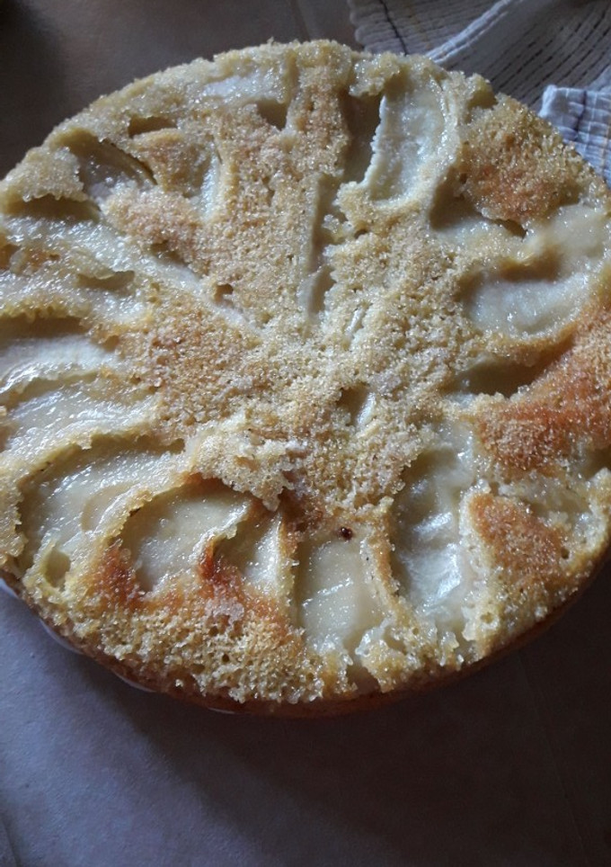 Una foto de Torta invertida de manzanas muy económica y rápida