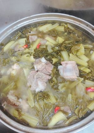 Hình của món Xương ninh dưa.