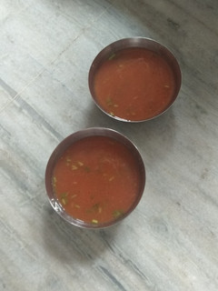 टोमेटो सूप(tomato soup recipe in hindi) रेसिपी मुख्य फोटो