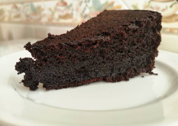 Bolo de Chocolate Super Cremoso