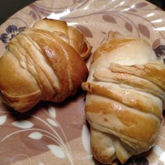 A picture of Croissant.