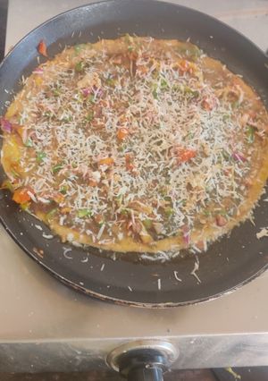 વેજ પનીર બેસન ચીલ્લા(Veg.paneer besan Chila recipe in Gujarati) રેસીપી મુખ્ય ફોટો