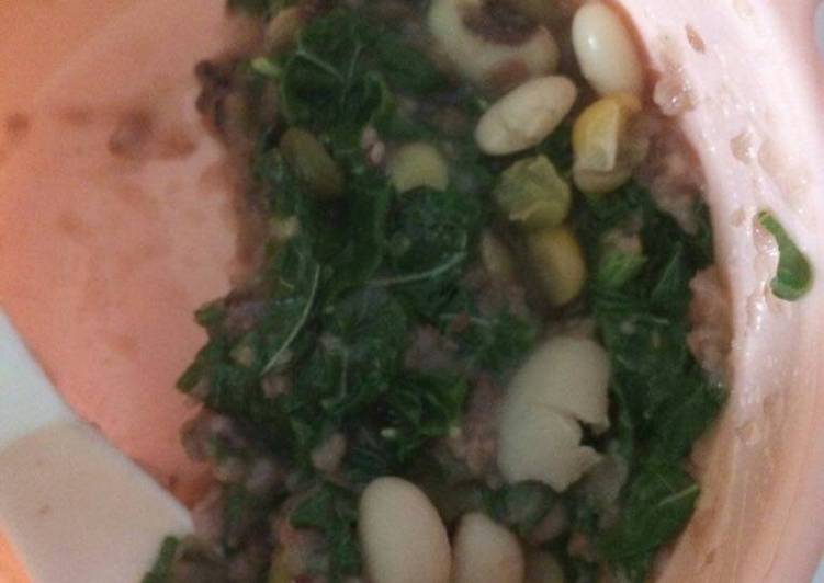Resep MPASI Bubur + kuah kaldu + Bayam + BRM 13 bean soup mix + evoo, Menggugah Selera