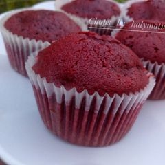A picture of Redvelvet cupcake.