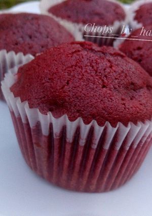 A picture of Redvelvet cupcake.