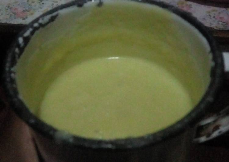 Avocado And Fermented Cream Smoothy