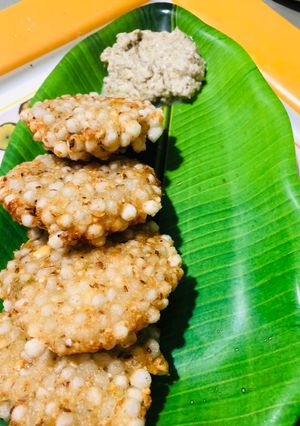 A picture of Sabudana Vada (Monsoon Munchies).