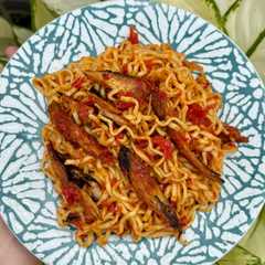 รูปของ Mie Ikan Laut Pedas (Versi Ekonomis)
