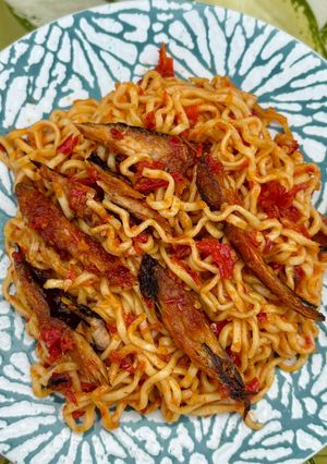 Foto resep Mie Ikan Laut Pedas (Versi Ekonomis)