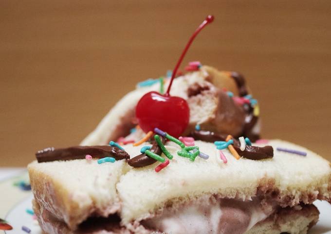 Cara Gampang Membuat Choco Strawberry Ice Cream Sandwich Anti Gagal