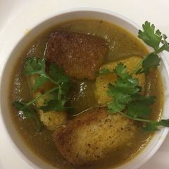 A picture of Carrot onion soup (appetiser).