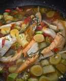 Canh chua lườn cá hồi