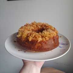 A picture of Torta invertida de manzana 🍎.