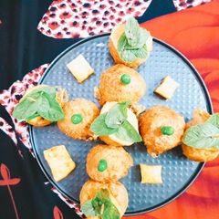 Potato cheese balls A picture of Potato cheese balls.