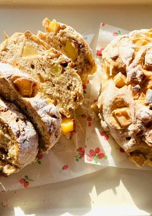 รูปของ หนมปังช่างเป็นแอปเปิ้ลถั่วรวมอบเชยๆ🍞🥜🌰 Artisan Apple Cinnamon Mixed Nuts Bread🍏🍎