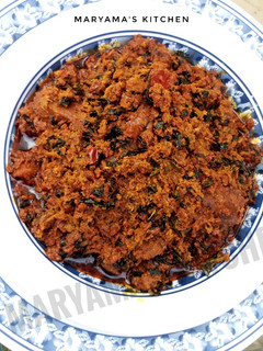 A picture of Egusi soup.