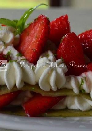 Une photo de Lasagnes sucrées basilic, fraise et citron vert