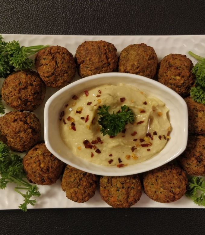 A picture of Falafel in Airfryer.
