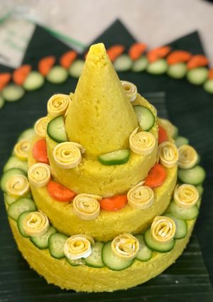 Foto resep Nasi kuning Tumpeng