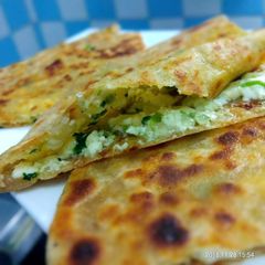 A picture of Paneer paratha.