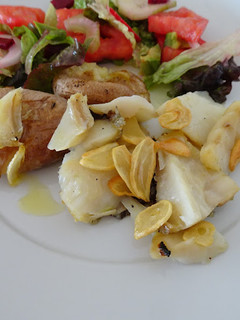 Foto de Bacalhau Assado com Batatas a Murro