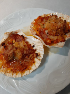 Una foto de Vieiras gratinadas