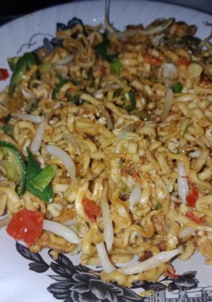 Foto resep Mie goreng tektek cabe hijau & tauge
