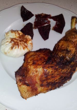 A picture of Light BBQ Chicken Thighs with Crispy Cecina.