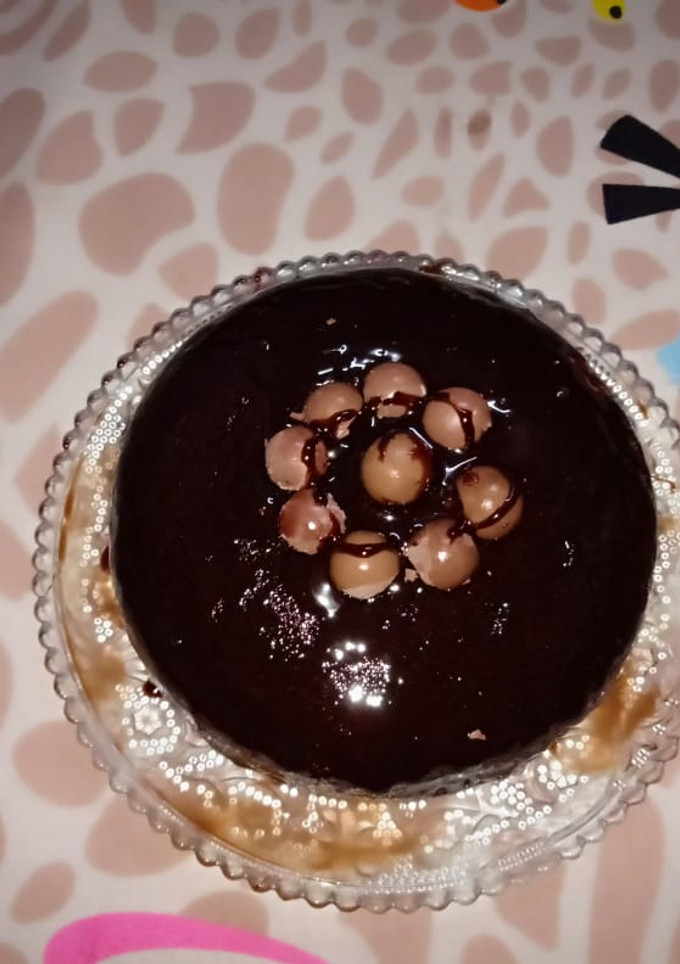 A picture of Oreo chocolate cake.