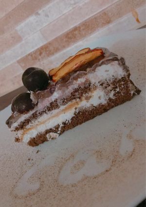 عکسی از دستور کیک اسنیکرز 🍰