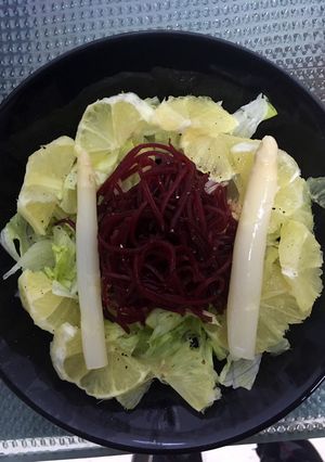 Una foto de 🍋Ensalada de limón y remolacha 🍋