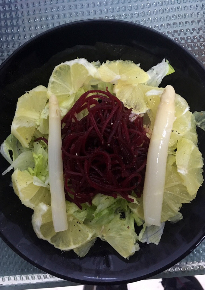 Una foto de 🍋Ensalada de limón y remolacha 🍋