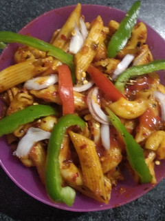 પાસ્તા (pasta recipe in Gujarati) રેસીપી મુખ્ય ફોટો