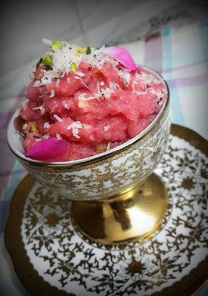 A picture of Gulabri.