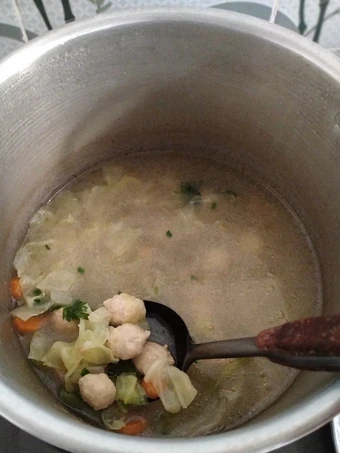 Langkah Gampang Membikin Resep Sayur sop pentol yang  Bikin Ketagihan Anti Ribet, Lezat Sekali