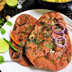 A picture of Ramadan Special - Whole Wheat Beetroot Garlic Naan.