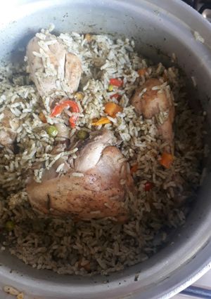 Una foto de Arroz con pollo