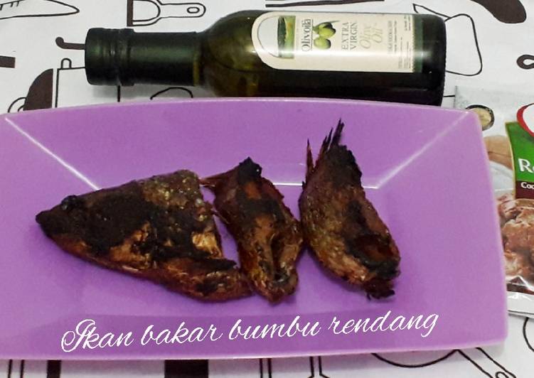 Cara Mudah Menyiapkan Ikan bakar bumbu rendang with olive oil Bikin Ngiler