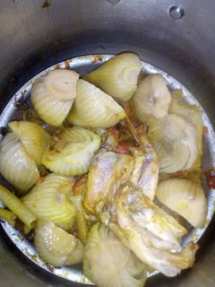 صورة لوصفة اكله بنينه اللحم بالبسباس 🍽