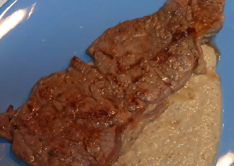 Entrecot con salsa de setas