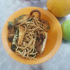 A picture of Mc Caines Chicken stir fry.