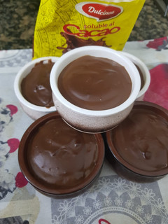 Una foto de Natilla de cacao soluble, muy fácil y rápido de preparar 😋