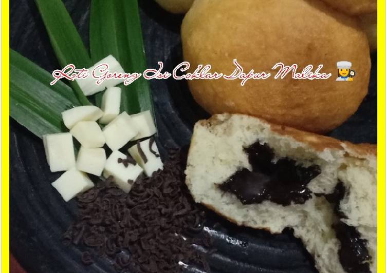 Roti Goreng Isi Coklat